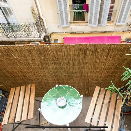 Proche Du Vieux-port, Avec Balcon Apartment *